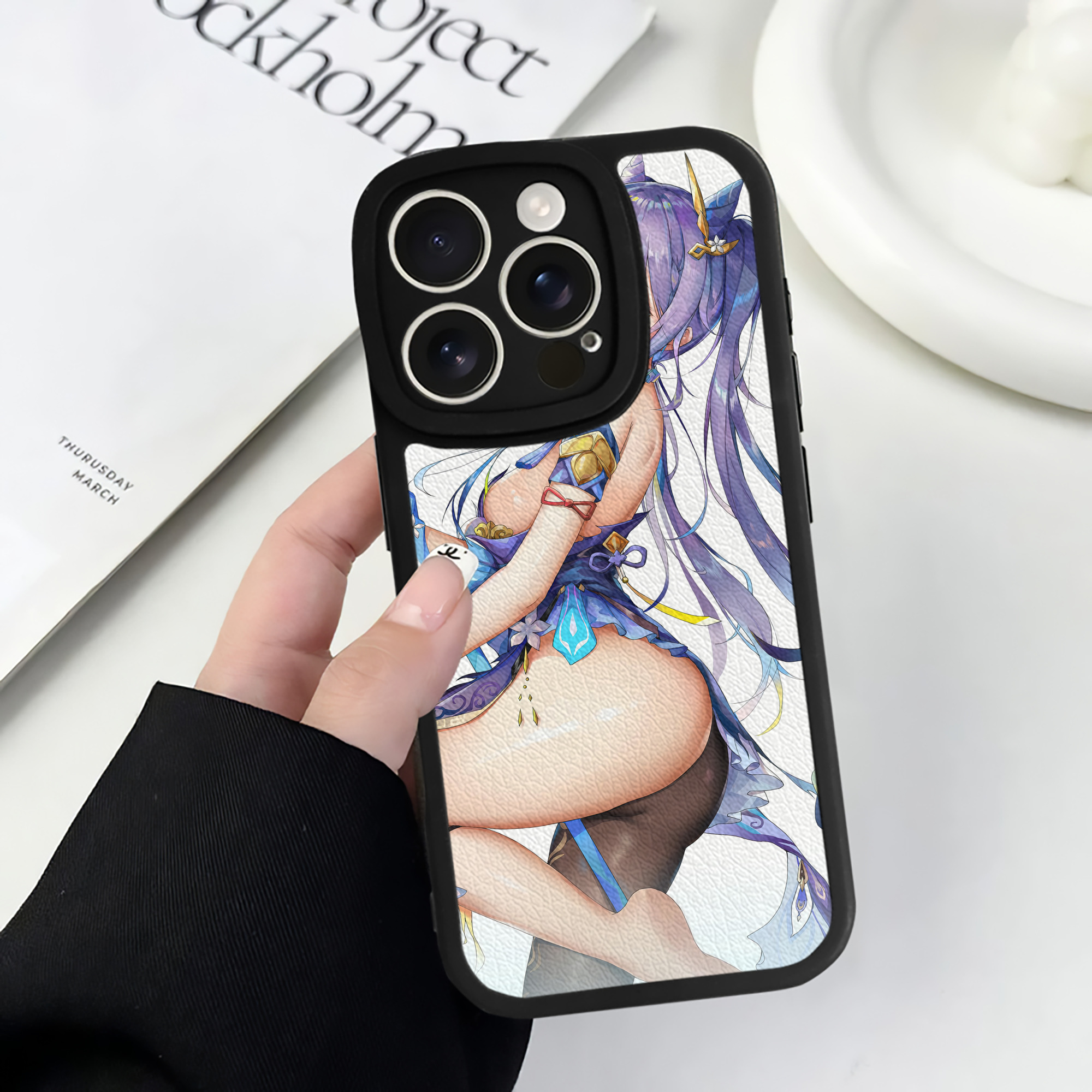 げんし神 genshin 【iPhone 16シリーズ対応】シリコンスマホケース（レザー調） 材質：シリコン